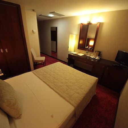 Palmcity Hotel イズミル エクステリア 写真